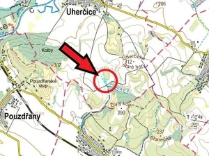 Prodej podílu pole, Uherčice, 2451 m2