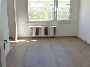 Prodej bytu 3+1, Teplice, Hlávkova, 54 m2