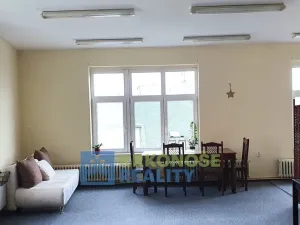 Pronájem bytu 1+kk, Trutnov - Vnitřní Město, Pražská, 56 m2