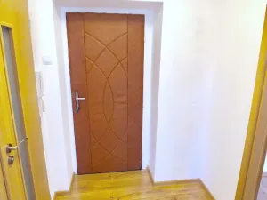 Pronájem bytu 1+1, Teplice, Ruská, 27 m2