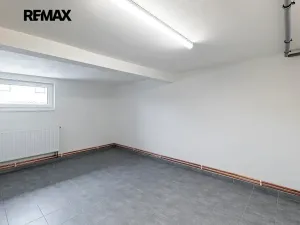 Prodej vily, Jindřichův Hradec, Spojovací, 183 m2