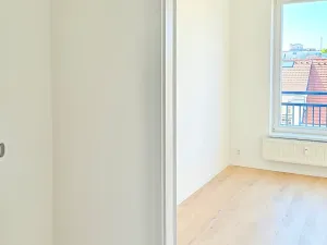 Prodej bytu 1+kk, Praha - Holešovice, Na Maninách, 26 m2