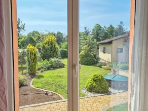 Pronájem bytu 1+kk, Praha - Stodůlky, Živcových, 33 m2