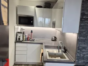 Prodej bytu 2+kk, Štětí, Obchodní, 40 m2