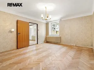 Prodej bytu 4+1, Praha - Malá Strana, Valdštejnská, 117 m2