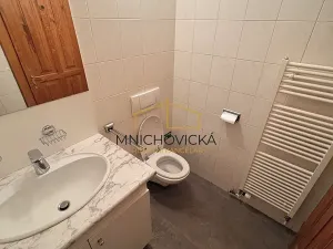 Pronájem kanceláře, Žebrák, Náměstí, 68 m2