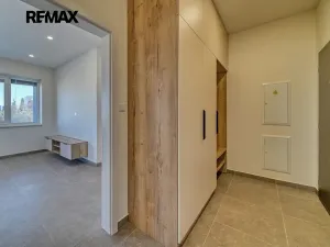 Pronájem bytu 2+kk, Kolín, Pražská, 54 m2