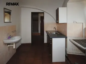 Prodej komerční nemovitosti, Církvice, 6984 m2