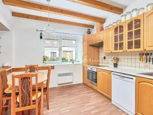 Prodej rodinného domu, Pištín, 231 m2