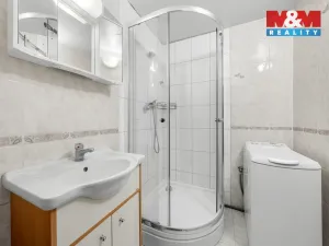 Prodej bytu 4+1, Ústí nad Labem - Krásné Březno, Neštěmická, 84 m2