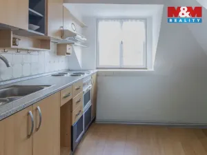 Prodej rodinného domu, Uherské Hradiště, U Stadionu, 300 m2