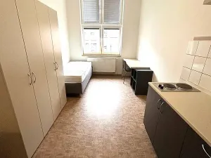 Pronájem bytu 1+kk, Praha - Smíchov, Křížová, 23 m2
