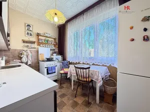 Prodej bytu 2+1, Praha - Malešice, Ovčárská, 52 m2