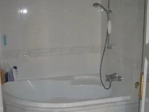 Prodej činžovního domu, České Budějovice, Na Nábřeží, 240 m2