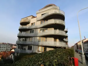 Pronájem bytu 2+kk, Praha - Břevnov, Šlikova, 75 m2