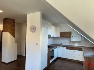 Pronájem bytu 2+kk, Zlín, 81 m2