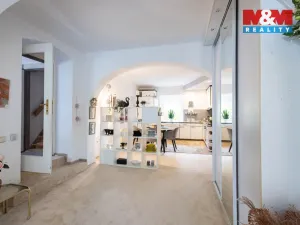 Prodej rodinného domu, Loučim, 300 m2