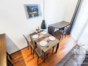 Pronájem bytu 2+kk, Praha - Nové Město, Na slupi, 45 m2