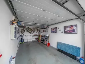 Prodej rodinného domu, Praha - Cholupice, Zálužická, 153 m2