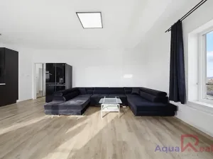 Prodej bytu 3+kk, Karlovy Vary, Dubová, 83 m2