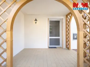 Prodej rodinného domu, Chrast - Podlažice, 280 m2