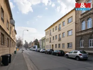 Prodej atypického bytu, Krnov - Pod Bezručovým vrchem, Bezručova, 73 m2