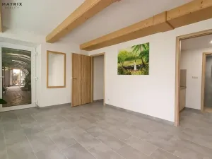 Prodej bytu 1+kk, Květnice, K Dobročovicům, 49 m2