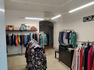 Pronájem obchodního prostoru, Ústí nad Labem, Pařížská, 56 m2