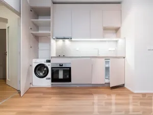 Pronájem bytu 1+kk, Praha - Libeň, Kotlaska, 44 m2