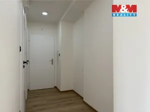 Prodej bytu 3+1, Karviná - Mizerov, tř. Těreškovové, 66 m2