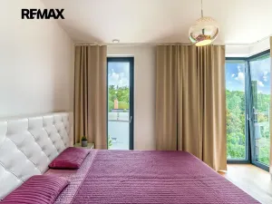 Pronájem rodinného domu, Praha - Dejvice, V Šáreckém údolí, 201 m2