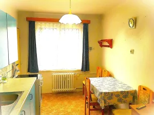 Prodej bytu 3+1, Písek, Preslova, 73 m2