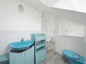 Prodej bytu 3+1, Karlovy Vary, 5. května, 134 m2