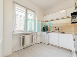 Prodej bytu 3+1, Ostrava, Sokolská třída, 75 m2