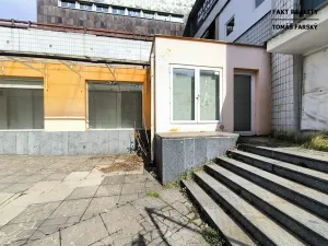 Pronájem obchodního prostoru, Ústí nad Labem, Masarykova, 69 m2