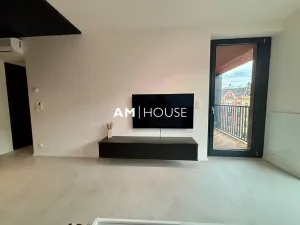 Pronájem bytu 3+kk, Praha - Karlín, Sokolovská, 80 m2