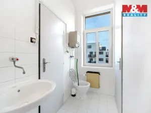 Pronájem kanceláře, Plzeň - Severní Předměstí, Karlovarská, 51 m2