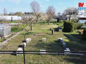 Prodej zahrady, Hradec Králové, U Mostku, 300 m2