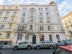 Pronájem bytu 1+kk, Praha - Holešovice, Šimáčkova, 26 m2