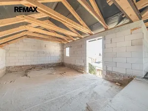 Prodej rodinného domu, Lužná, Havlíčkova, 215 m2