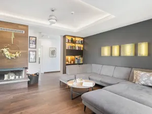 Prodej rodinného domu, Praha - Horní Počernice, Jívanská, 220 m2