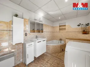 Prodej rodinného domu, Ústí nad Labem - Brná, Zlatá stezka, 252 m2