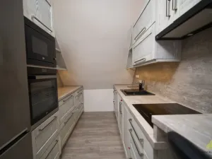 Prodej činžovního domu, Bulhary, 281 m2