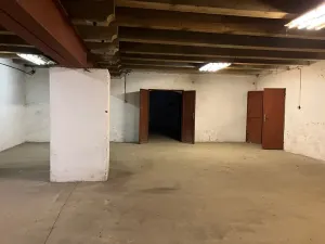 Pronájem skladu, Buštěhrad, 925 m2