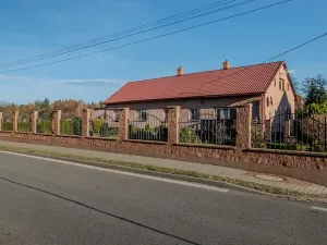 Prodej rodinného domu, Pržno, 197 m2