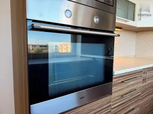 Pronájem bytu 3+1, Hrušovany u Brna, Sídliště, 72 m2