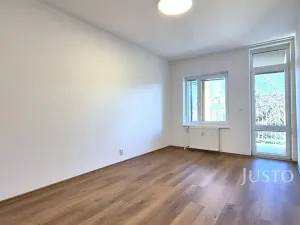 Pronájem bytu 2+kk, Písek, V Portyči, 65 m2