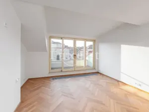 Prodej bytu 2+kk, Praha - Žižkov, Bořivojova, 64 m2