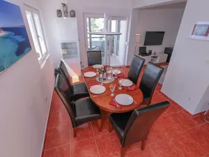 Prodej bytu 4+kk, Komarna, Chorvatsko, 111 m2