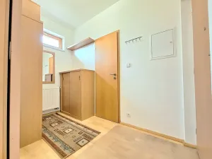 Prodej bytu 3+kk, Praha - Vysočany, Za Lidovým domem, 58 m2
